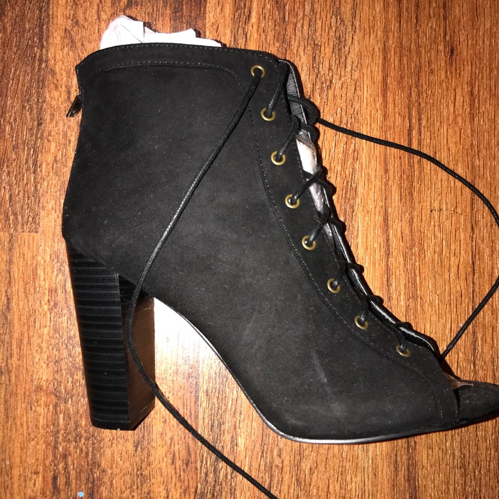 Black Heel Boots